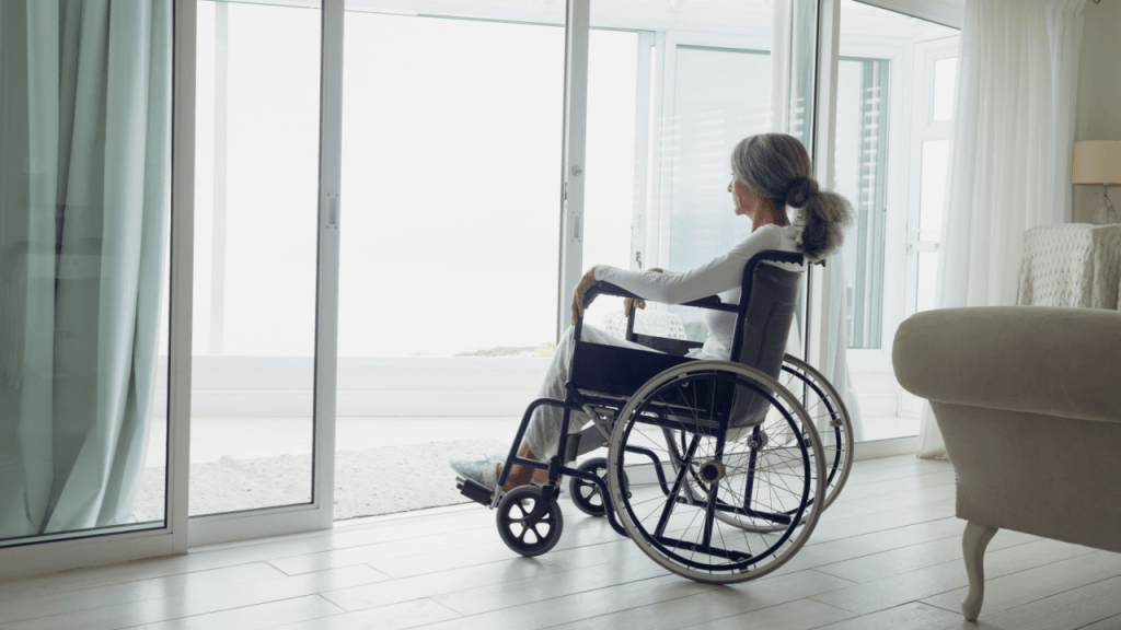 Senior woman in wheelchair planning how to get $3,000 a month in Social Security benefits